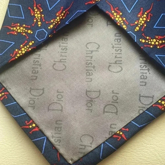 CHRISTIAN DIOR MONSIEUR Mens All Silk Tie - Picture 2 of 8